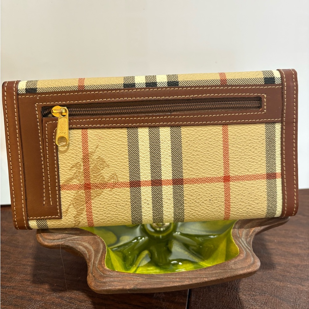 Burberry Haymarket Check coated canvas long wallet with brown leather trim - Picture 4 of 15